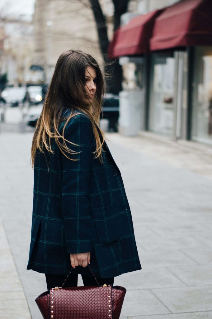 Picture of Women with handbag on road boston - Social Fashion