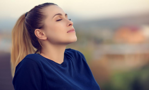 Picture of Girl in Blue Breathing