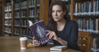 Tandem Read Throne of Glass