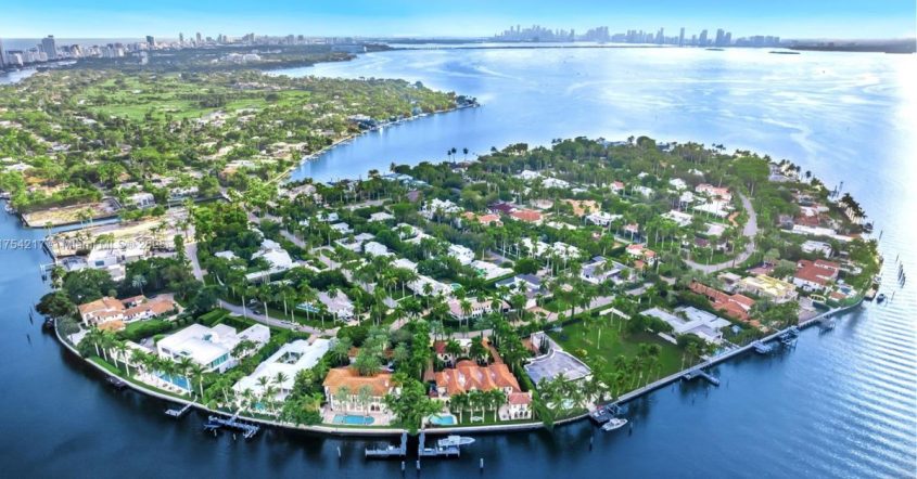 Top 5 Things To Do in La Gorce Island